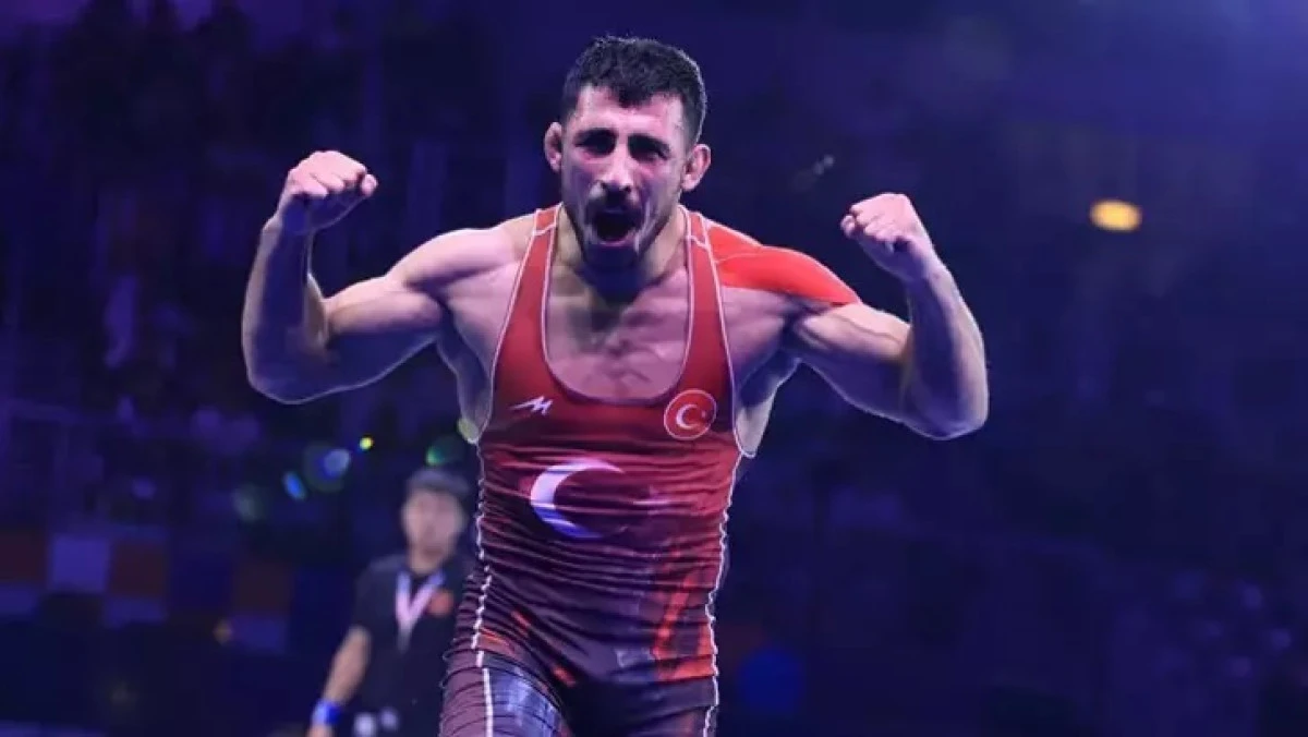 77 kg'da Ahmet Yılmaz bronz madalya kazandı