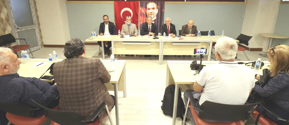 Adana&rsquo;da hafta sonu 13.Uluslararası Veteranlar Masa Tenisi heyecanı başlıyor