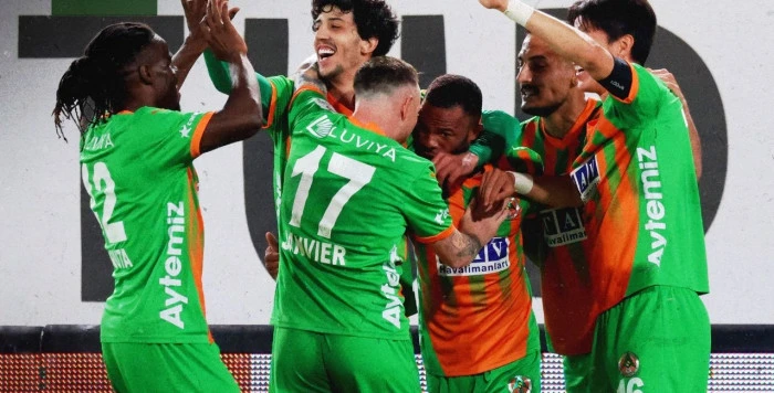 Alanyaspor rahat kazandı:3-1