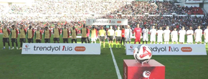  Amed Sportif Faaliyetler ile Sakaryaspor yenişemedi:1-1