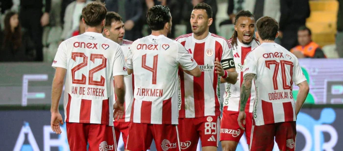 Antalyaspor rahat nefes aldı:3-1