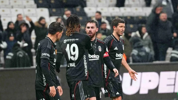 Beşiktaş 90+5'te g&uuml;ld&uuml;:1-0