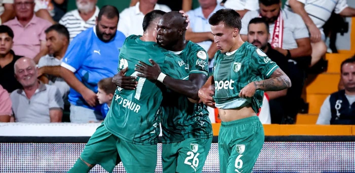  Bodrum FK lideri devirdi:4-0