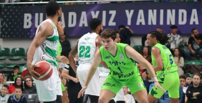 Bursa derbisinde galip TOFAŞ:84-70