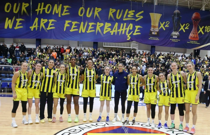 Derbide kazanan Fenerbah&ccedil;e Opet:75-70