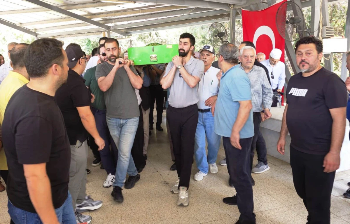Dr. &Ouml;mer Taşkıran son yolculuğuna uğurlandı