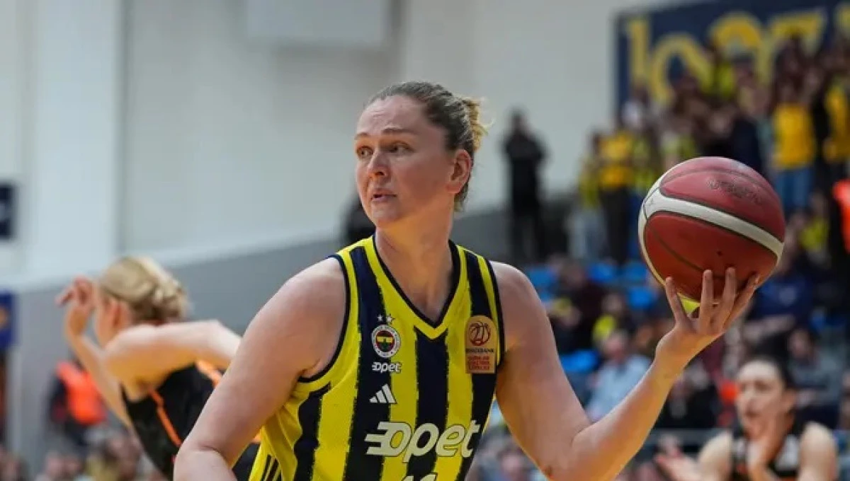 Emma Meesseman 1 yıl daha Fenerbah&ccedil;e'de