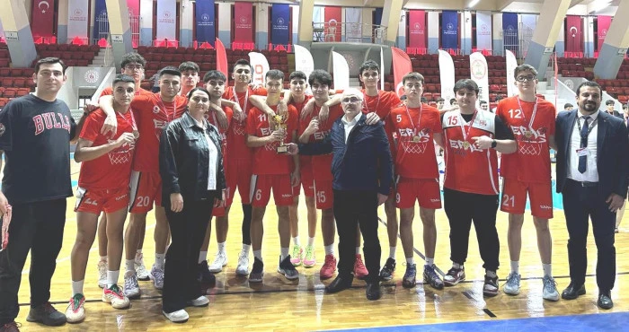 Eral Okulları Basketbolda Adana Şampiyonu