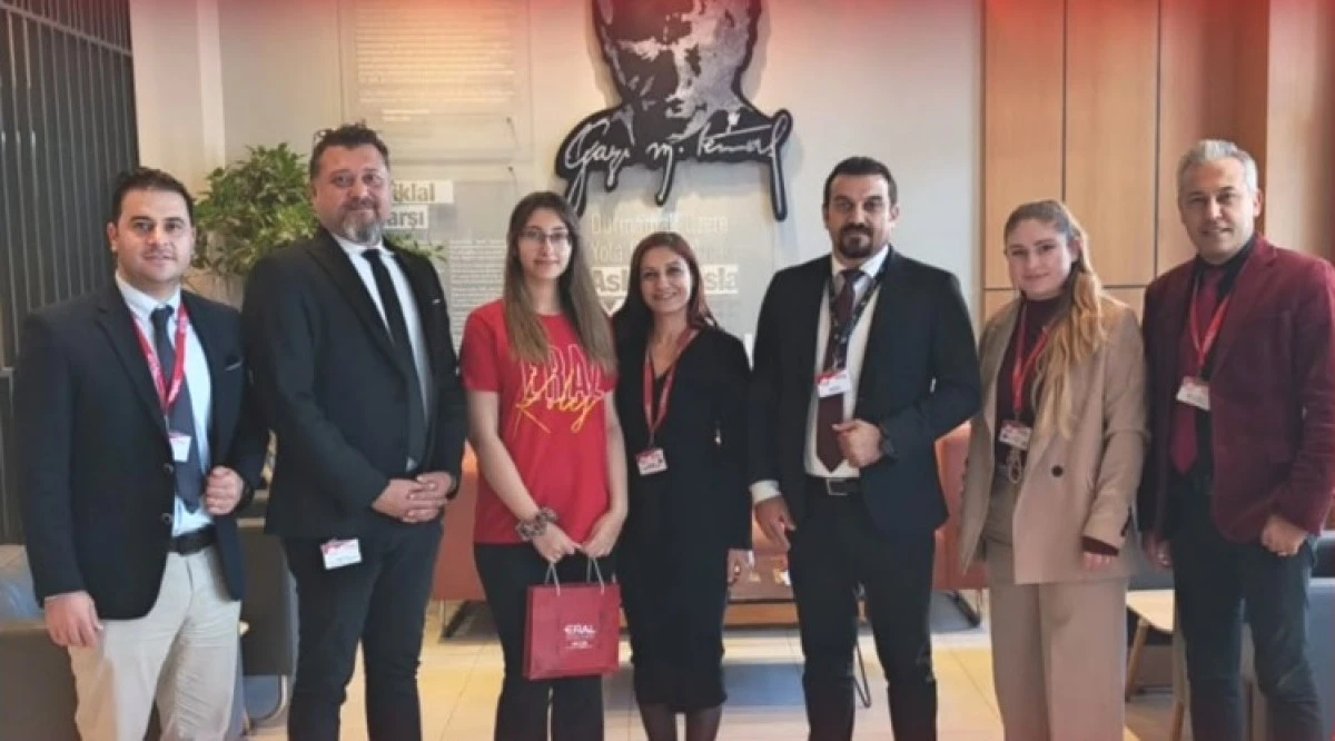 Eral Okulları&rsquo;ndan D&uuml;nya &Ccedil;apında Başarı