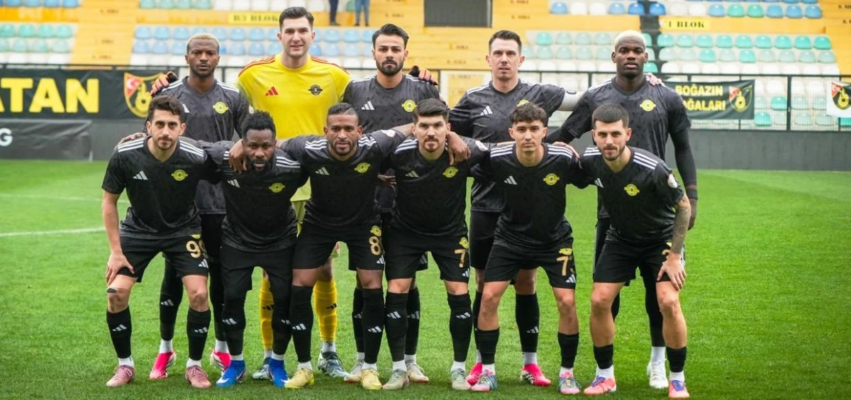 Esenler Erokspor'dan zirve yarışında kritik galibiyet:3-0