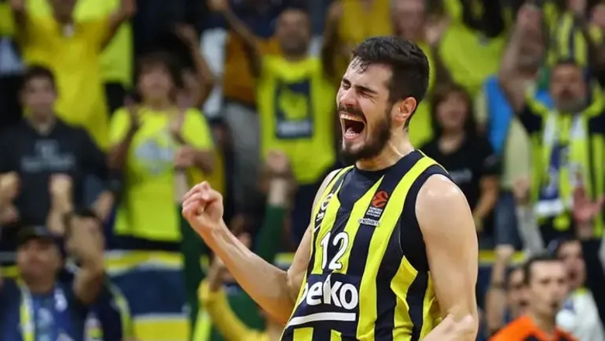 Eski Fenerbah&ccedil;eli Nikola Kalinic, kariyerini noktaladı