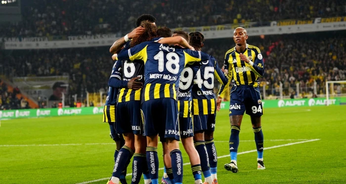 Fenerbah&ccedil;e 3 puanı 3 golle aldı:3-1