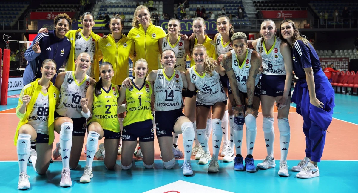 Fenerbahçe Medicana'dan 8'de 8