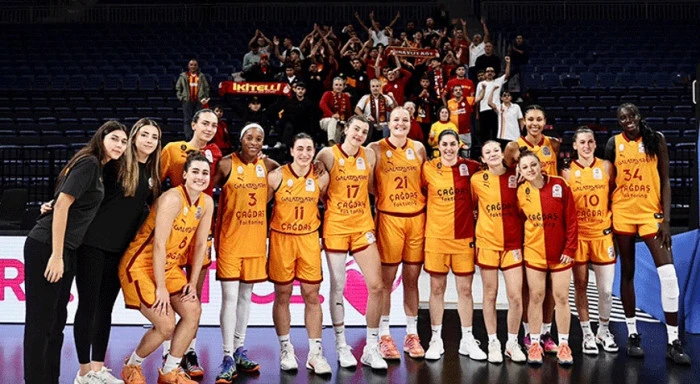 Galatasaray  evinde kayıp:68-78