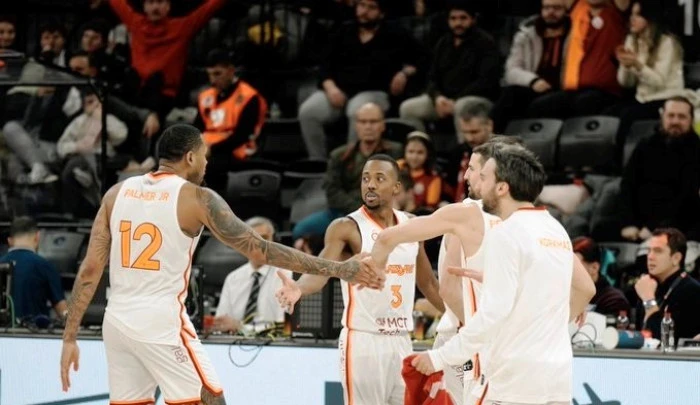 Galatasaray evinde kazandı:82-72