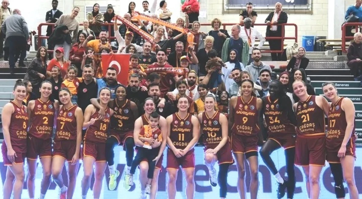 Galatasaray'dan Avrupa'da farklı galibiyet:77-50