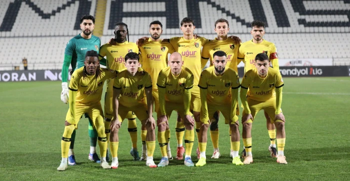 Gol d&uuml;ellosunu İstanbulspor kazandı:3-2