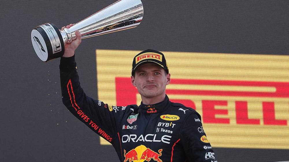 İspanya'da zafer Verstappen'in