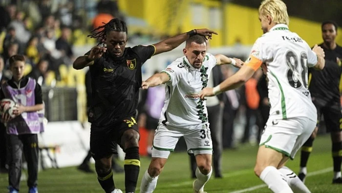  İstanbul'da gol düellosunu kazanan çıkmadı:3-3