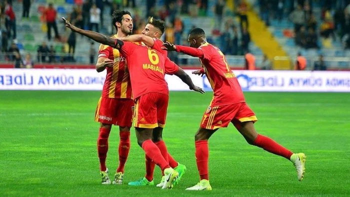 Kayserispor kazanarak veda etti:2-1