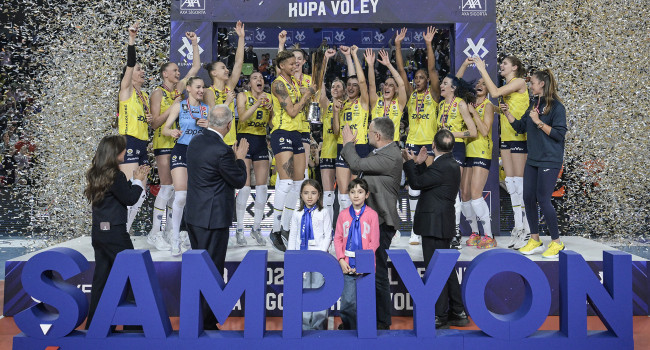 Kupa Voley'de şampiyon Fenerbahçe Opet:3-1