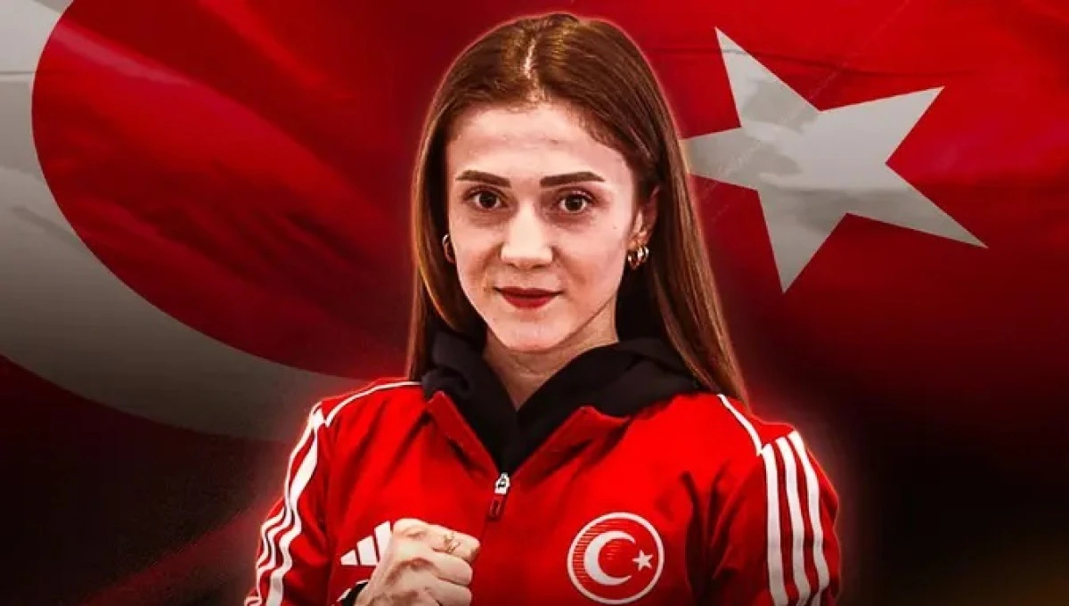 Merve Dinçel Kavurat 53 kiloda  dünya şampiyonu