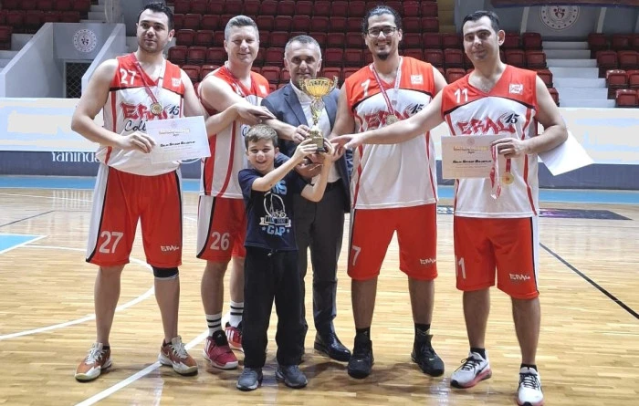 Özel Eral Okulları Basketbolda Adana Şampiyonu