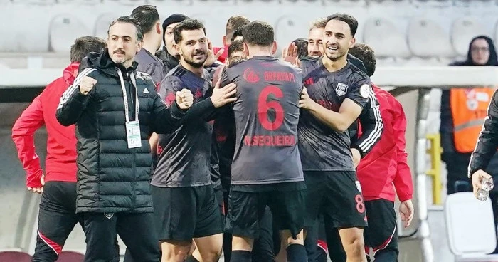 Pendikspor zirveye yerleşti:2-1