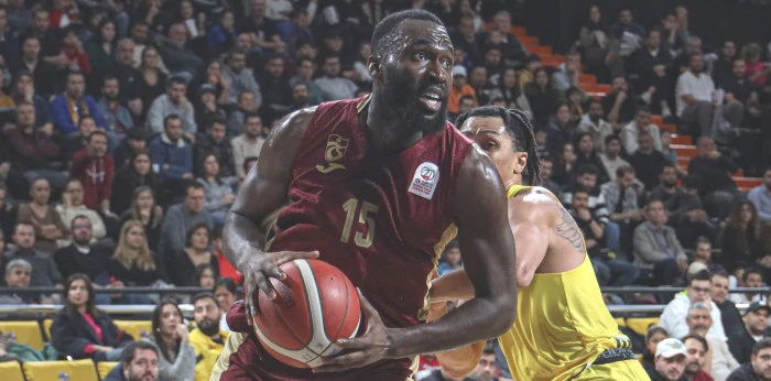 Trabzonspor Mersin'de galip:82-79