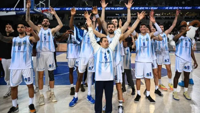 T&uuml;rk Telekom grup ma&ccedil;larını galibiyetle bitirdi:79-62