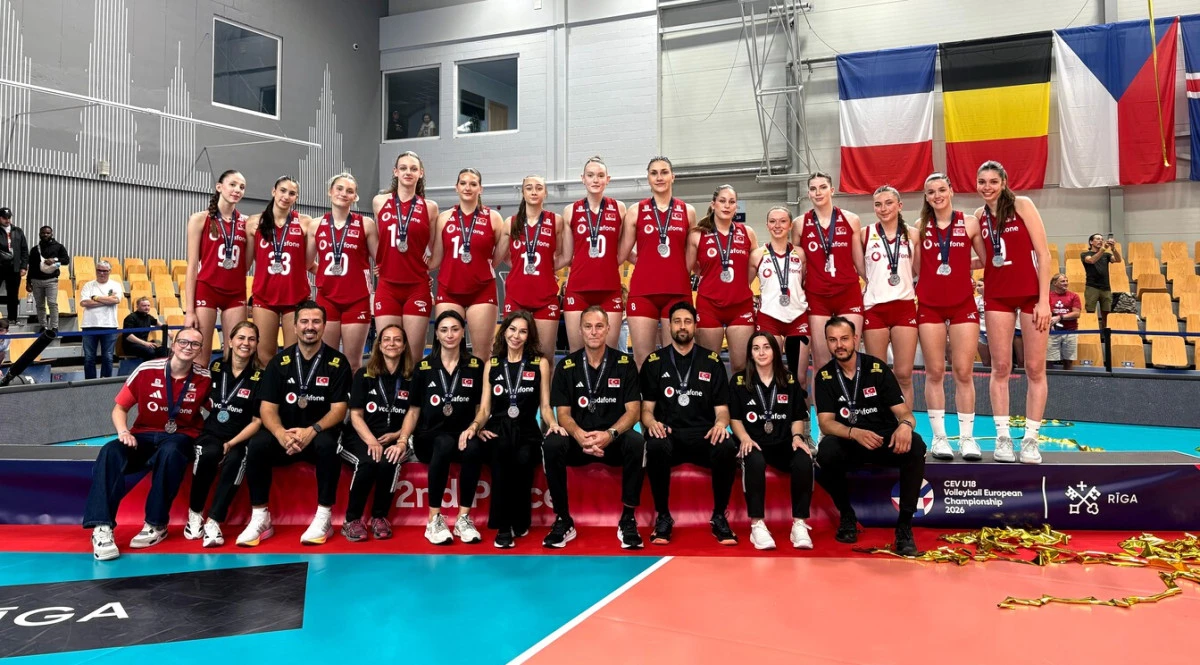 U18 Kadın Voleybol Milli Takımımız Avrupa İkincisi